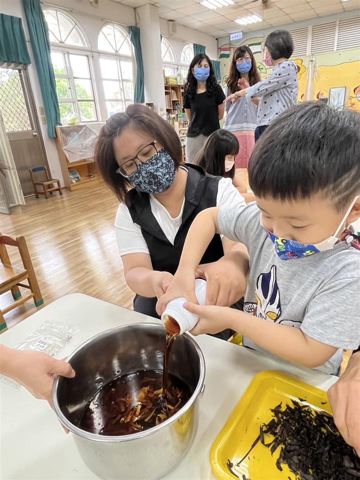 111學年度社區教保資源中心假日親子活動（七）～兒童親子健康講座111學年度社區教保資源中心假日親子活動（七）～兒童親子健康講座