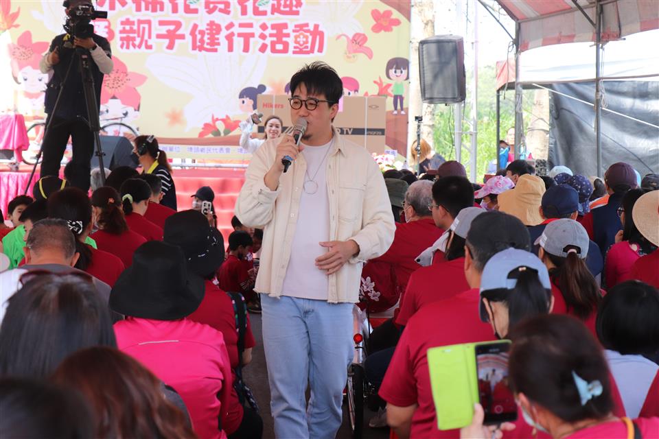 114年度 幸福埤頭精彩剪影藝人林育澤歌唱表演