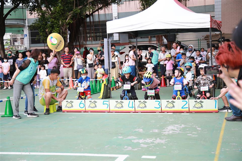 113年度田中鎮公所環境保護宣導暨慶祝兒童節活動~「2024綻FUN田中 藝童趣玩樂」