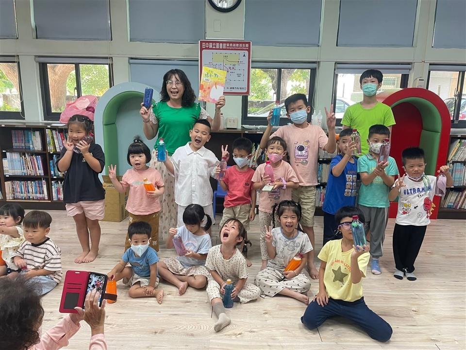 中文繪本說故事& 科普DIY