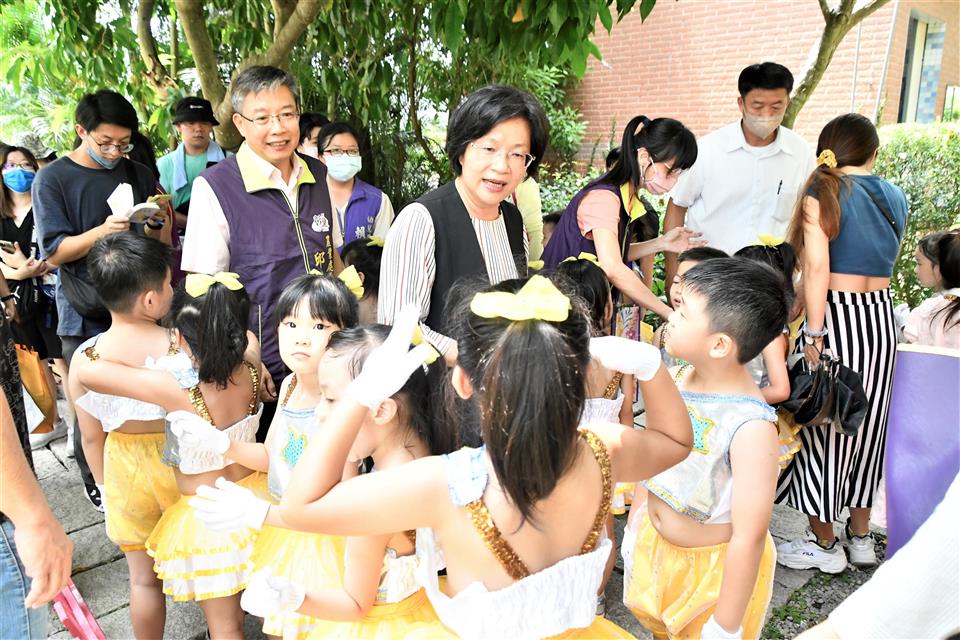 今夏最優質的金蜜芒果在埔心 彰化農特產品公益義賣園遊會 歡迎大家一起來做公益、吃芒果