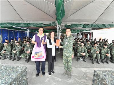 照片：慰勞陸軍步兵101旅教育召集訓練