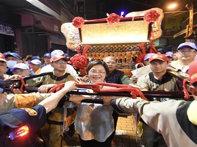 世界宗教盛事 大甲媽遶境進香 駐駕永樂街天后宮 王惠美縣長送駕 過程平和圓滿