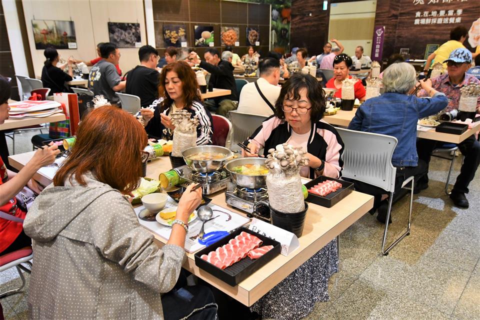 縮圖：10香菇餐