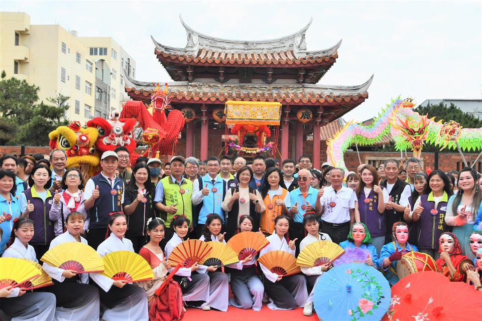 縮圖：02龍王祭大合照