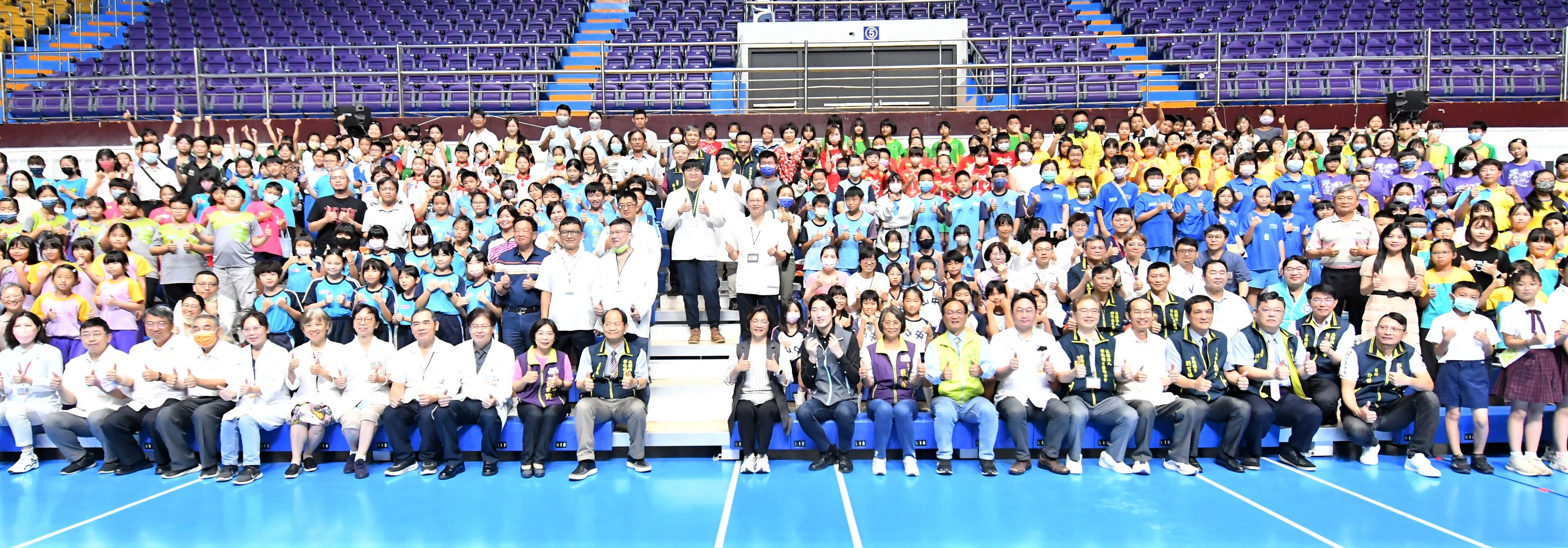縮圖：國小學童潔牙觀摩-彰化預賽選潔牙小尖兵 彰化縣小一到小四複檢率優於全國
