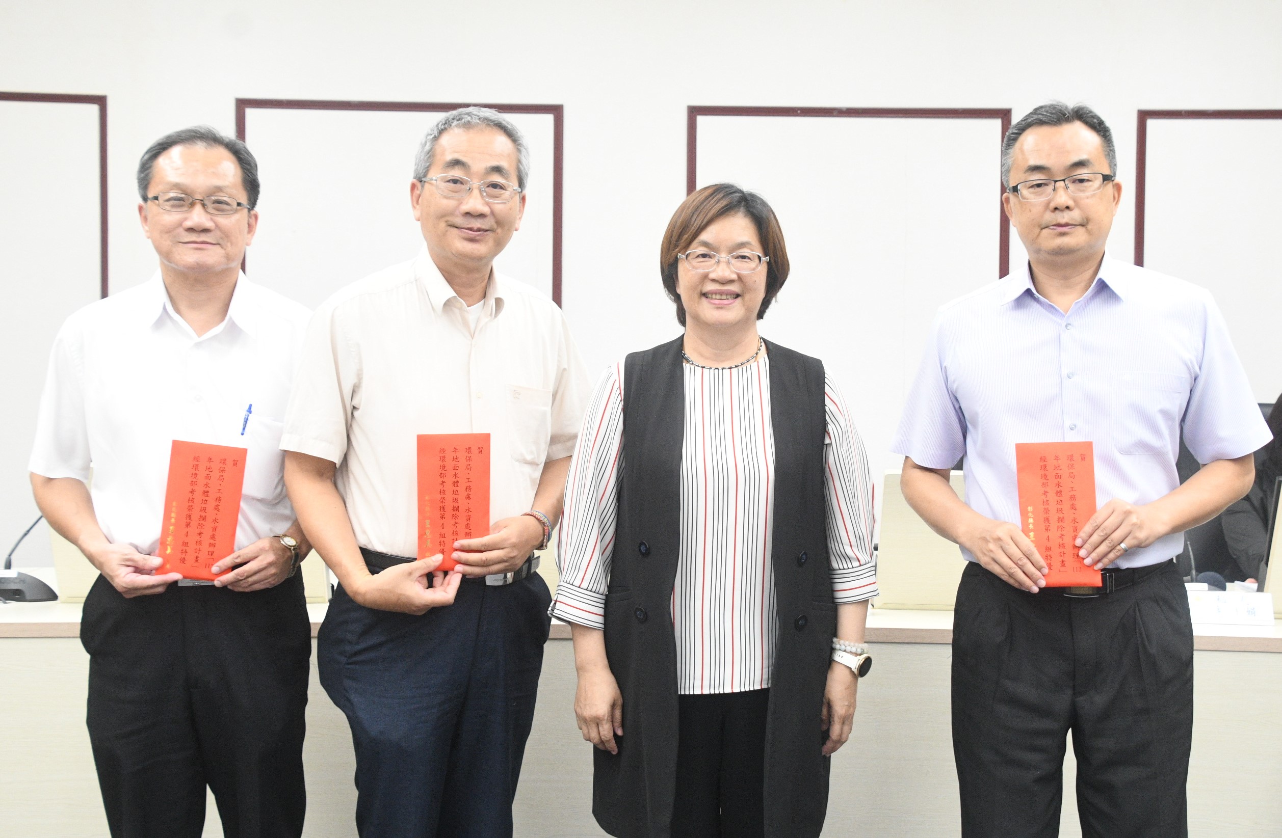 縮圖：彰化縣地面水體垃圾攔除成果再獲肯定