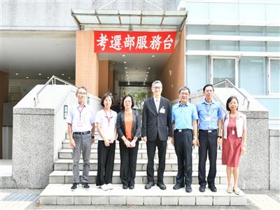 照片：秘書長巡視114年高普考彰化考區 