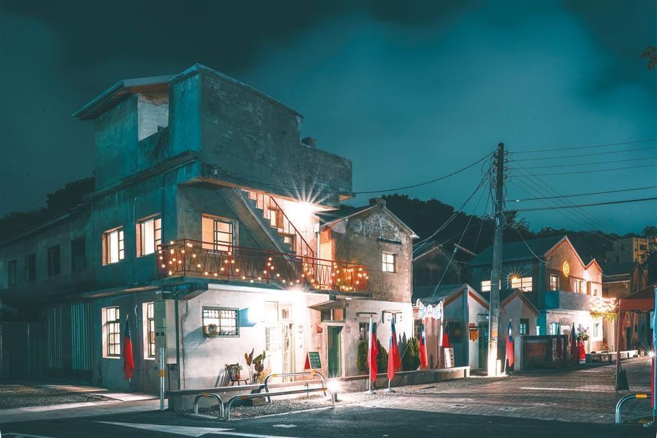 縮圖：中興莊晚上