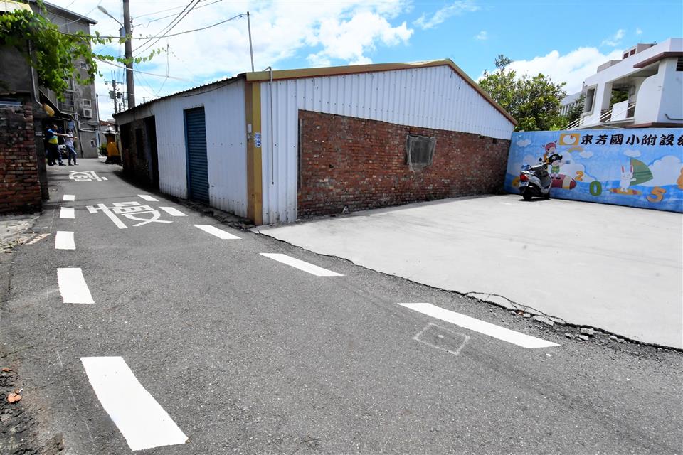 縮圖：06東芳通學步道工程視察