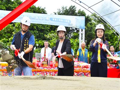 照片：彰化縣伸港鄉衛生所暨長照衛福大樓新建工程動土 投入2億元 0到100歲全齡照顧服務