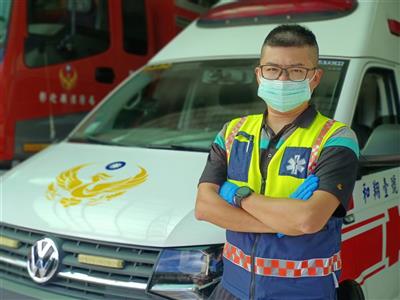 彰化消防雙星榮獲中央「績優救護人員」肯定　守護生命，使命必達！