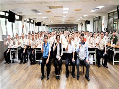台中成功嶺營區探視彰化子弟兵 盼立定志向，冶煉身心