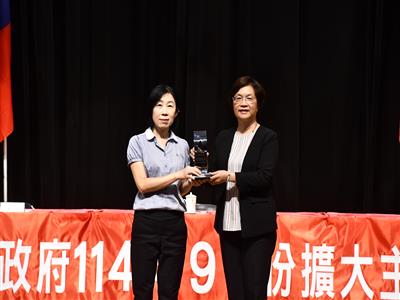 「鹿港光影躍國際、大佛綠意共榮耀」 鹿港溪光環境、小鎮光影藝術節及大佛綠地森呼吸營造 共榮獲8項國內外大獎殊榮