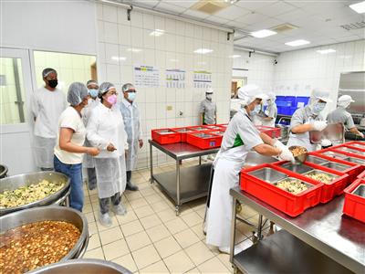 共同守護9萬學生食安 彰化縣校園午餐落實「防疫優先、營養不減」   