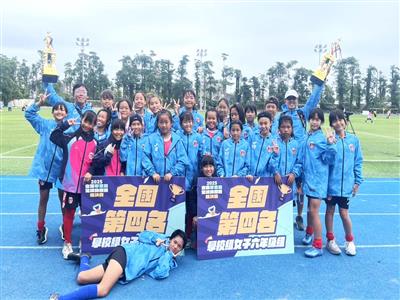 永靖國小女足參加2025全國學童盃足球錦標賽 榮獲「雙殿軍」為縣爭光
