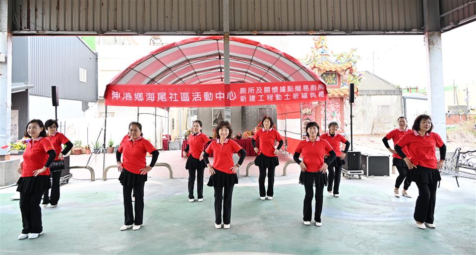 縮圖：12開場表演