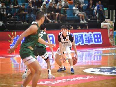 彰化縣成功高中首度挺進HBL八強 彰化基層籃球再創高峰 四強戰台北見